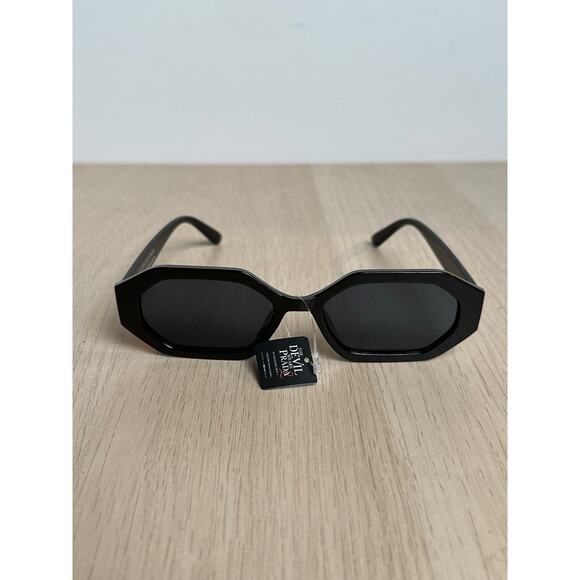 Limited The Devil Wears Prada 2 Sunglasses - New main image 4